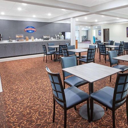 Baymont By Wyndham Grand Rapids Near Downtown Hotell Wyoming Exteriör bild